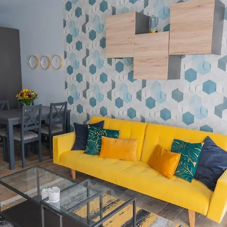 Апартаменти Moon *