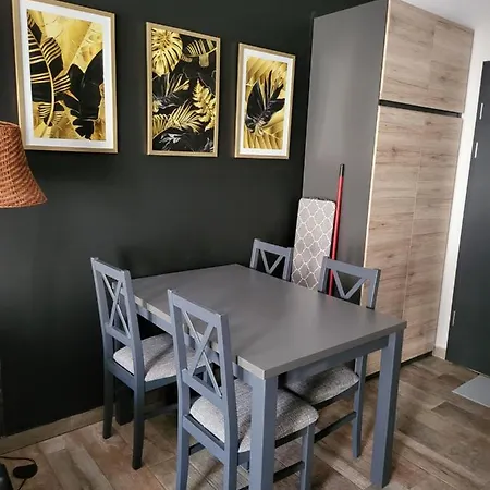 Moon Апартаменти Познань